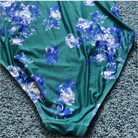 ModCloth High Dive Lagoon Living One Piece Swimsuit - Picture 6 of 9